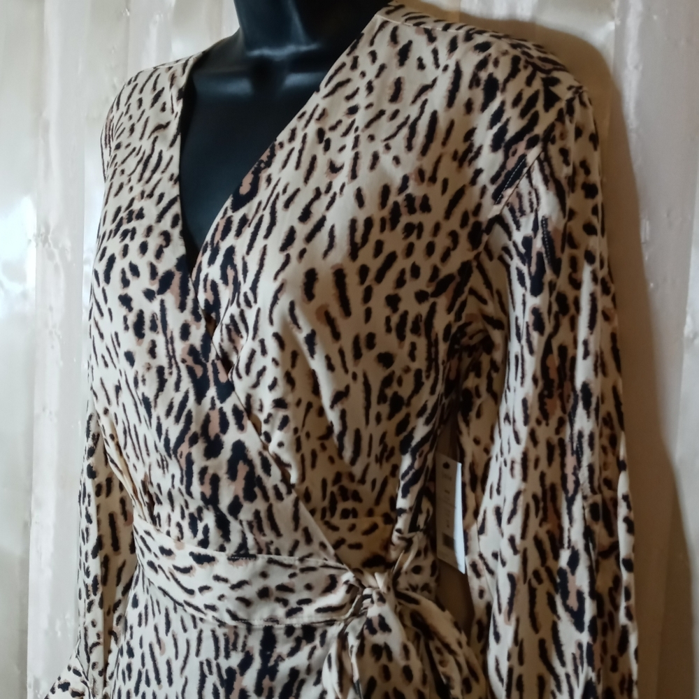 NWT. JOIE "JAIDE" DRESS
